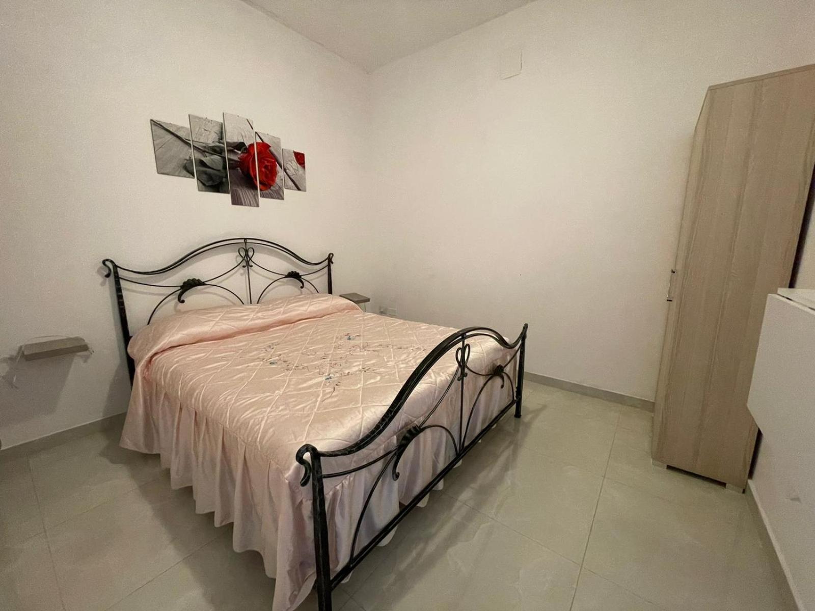 Lu Sole, Lu Mare E Lu Ientu Villa Torre Lapillo Esterno foto